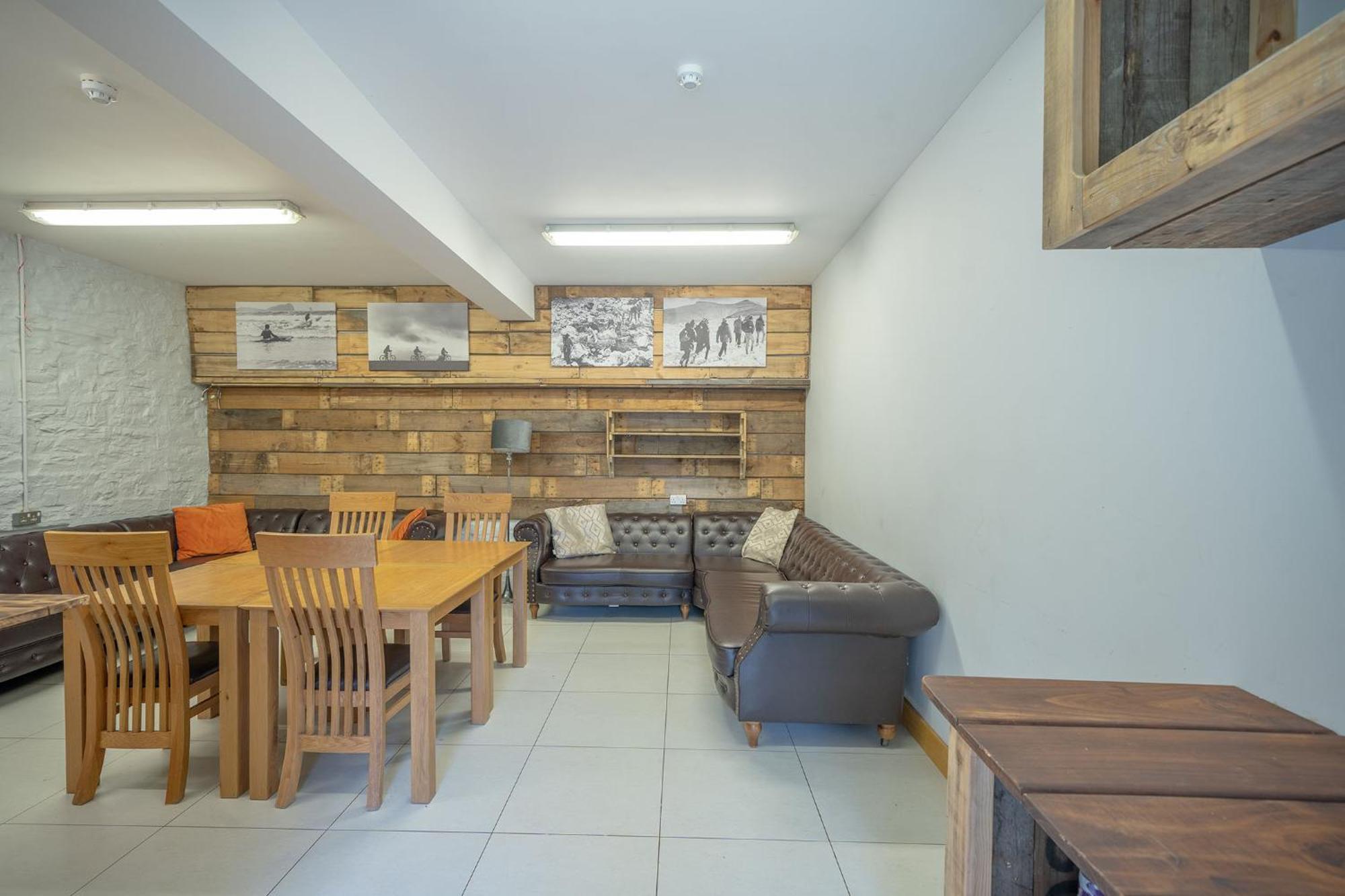 River Wye Hostel Glasbury Extérieur photo